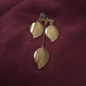 Amaira Nature Glow Danglers