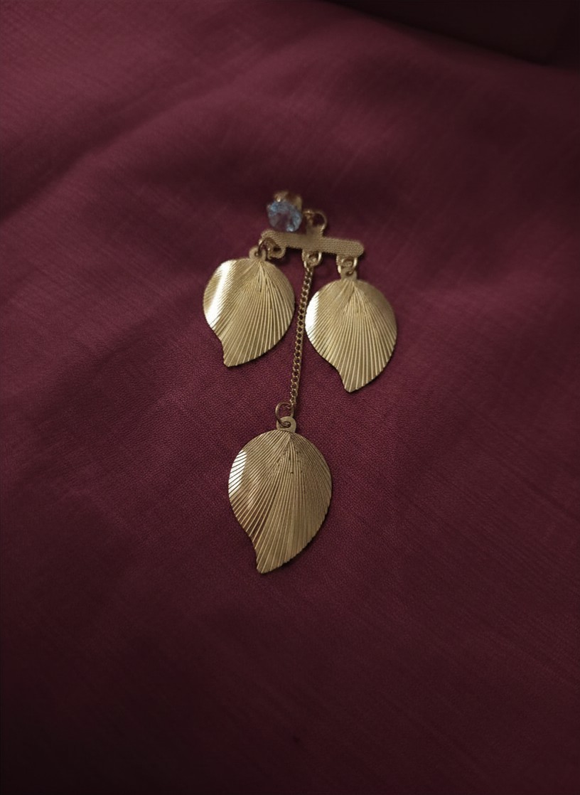 Amaira Nature Glow Danglers