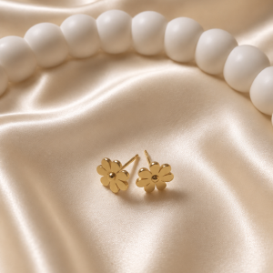 Daisy Studs