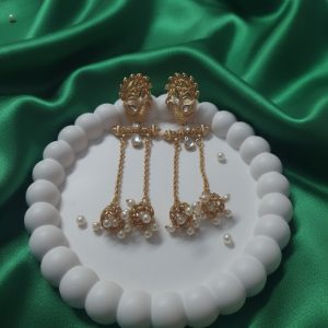 Noor-e-Mayur Jhumkas